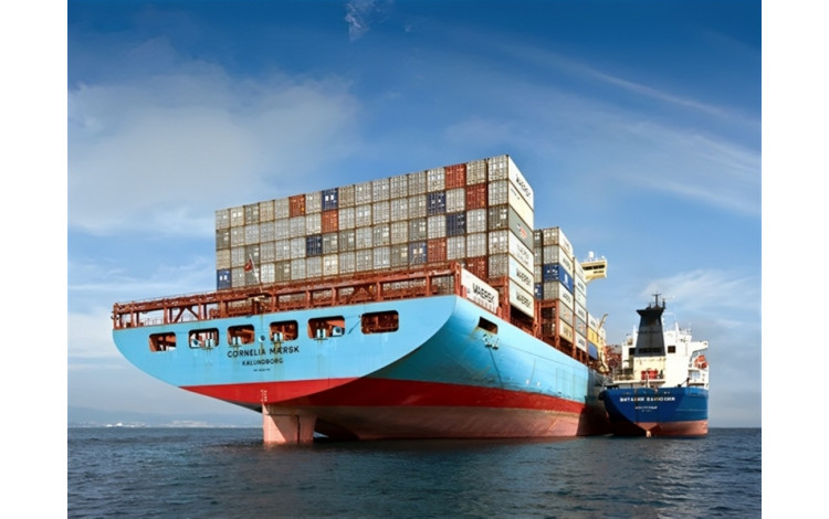 Maersk considers resuming vessel transit through the Red Sea