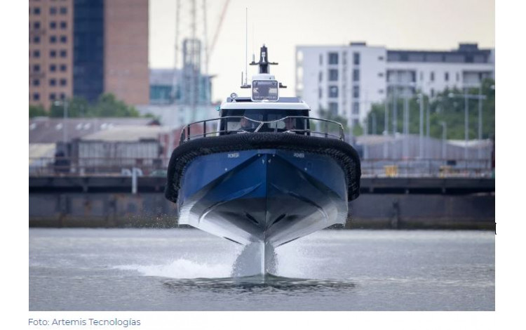 Artemis Technologies lanza los primeros barcos de trabajo con foiling eléctricos del mundo